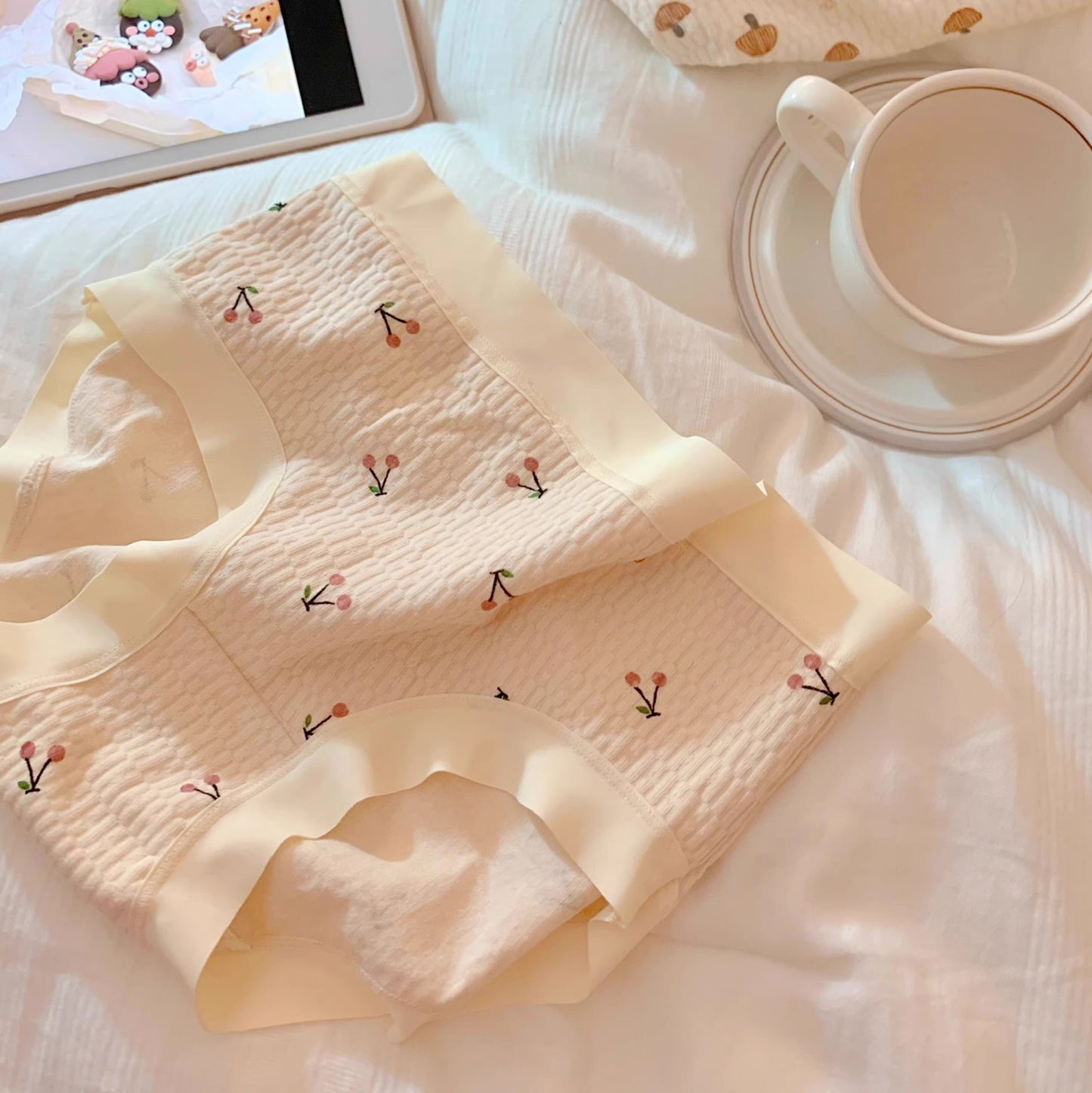 Floral Cloud – Seamless Cotton Panties